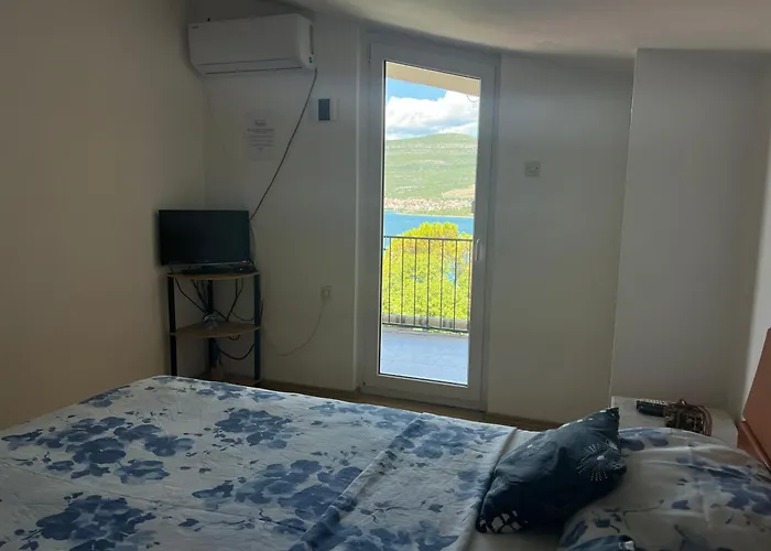 Apartmani Lidija Karin Donji