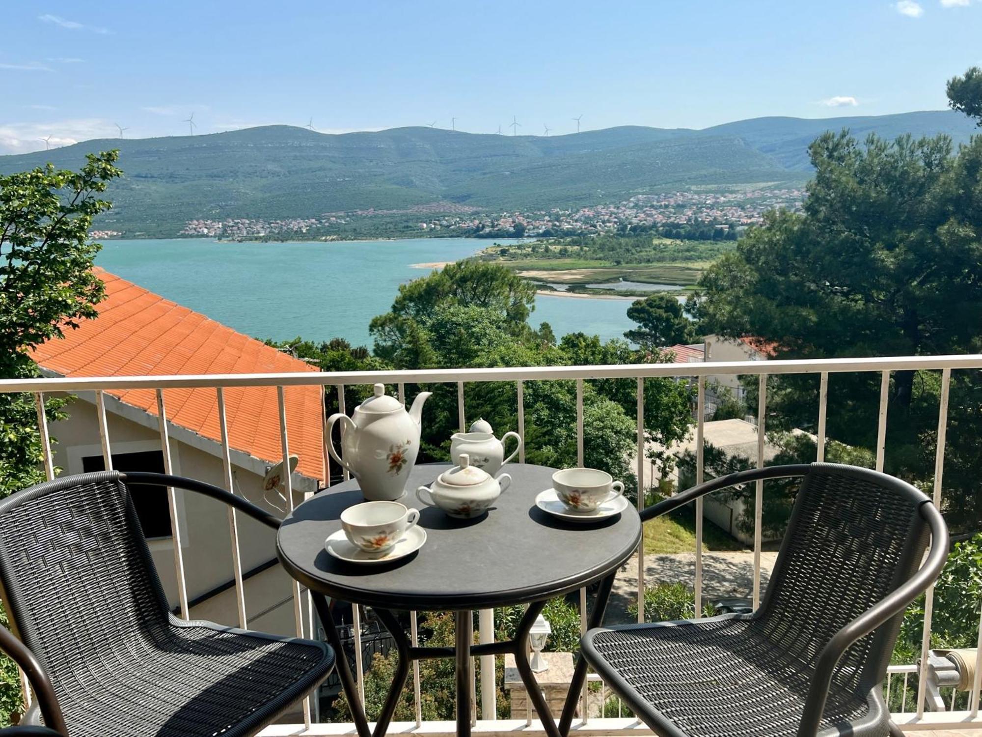 Appartement Lidija Karin Donji